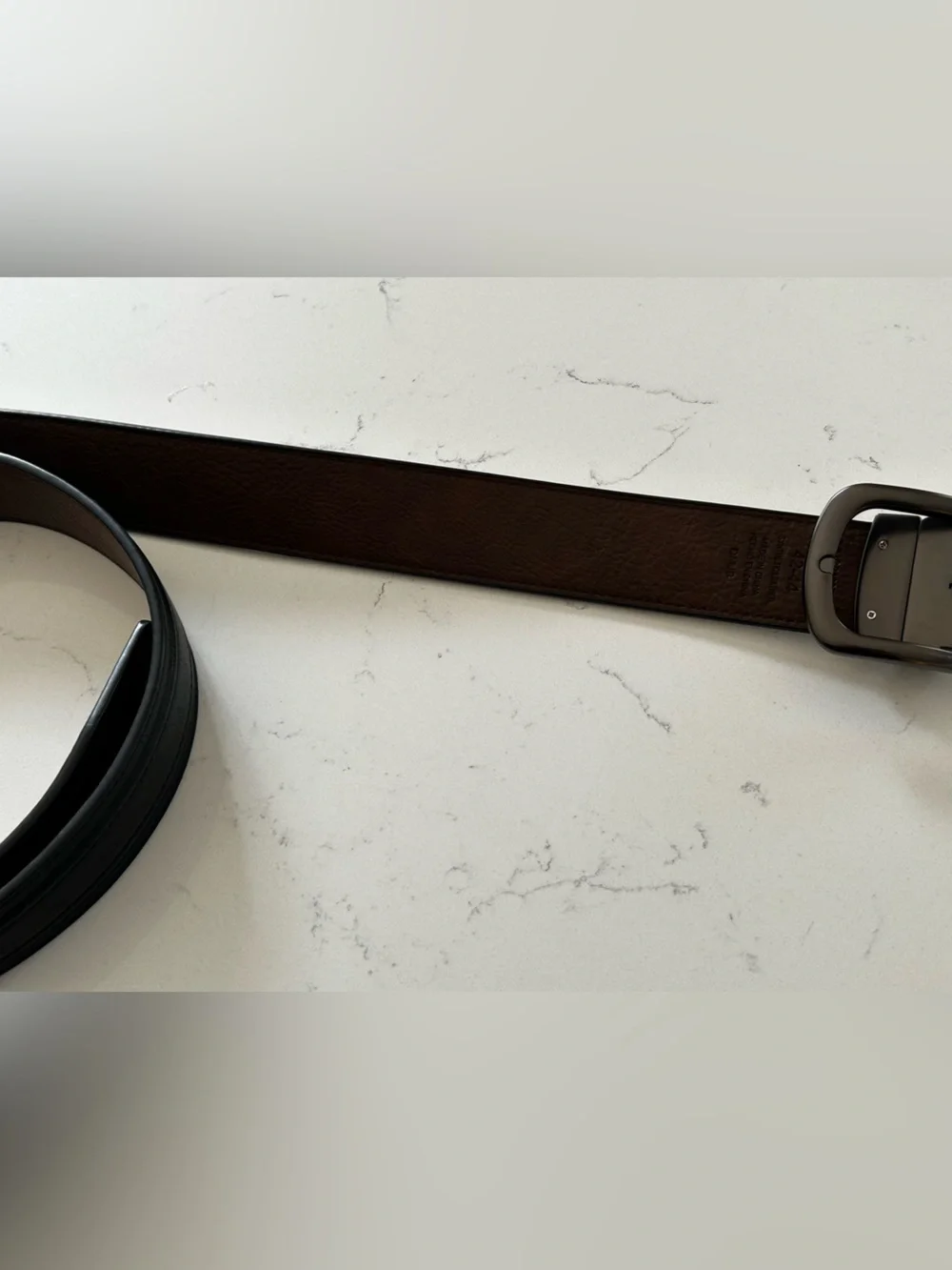 Men’s Columbia belt leather reversible black/ brown XL